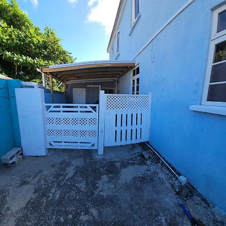 Gloria'S Mini Hideaway Apartment Christ Church Exterior foto